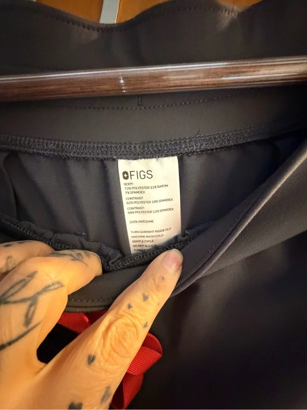 Figs Men's Charcoal Joggers with Red Drawstring